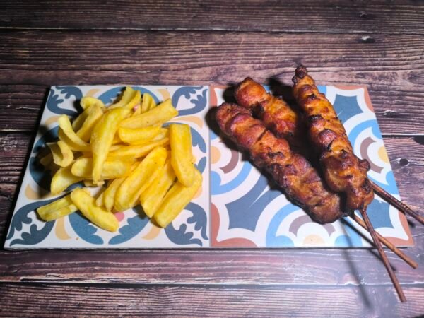 brochetas con patatas